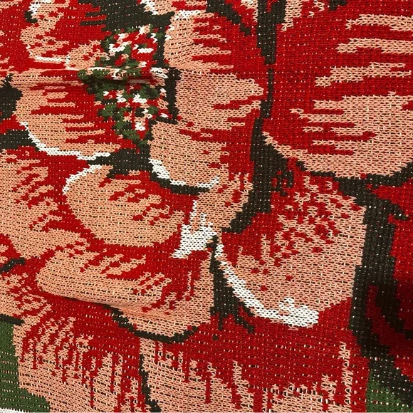 FARM Rio Green and Red Cozy Blanket - Picture 9 of 9